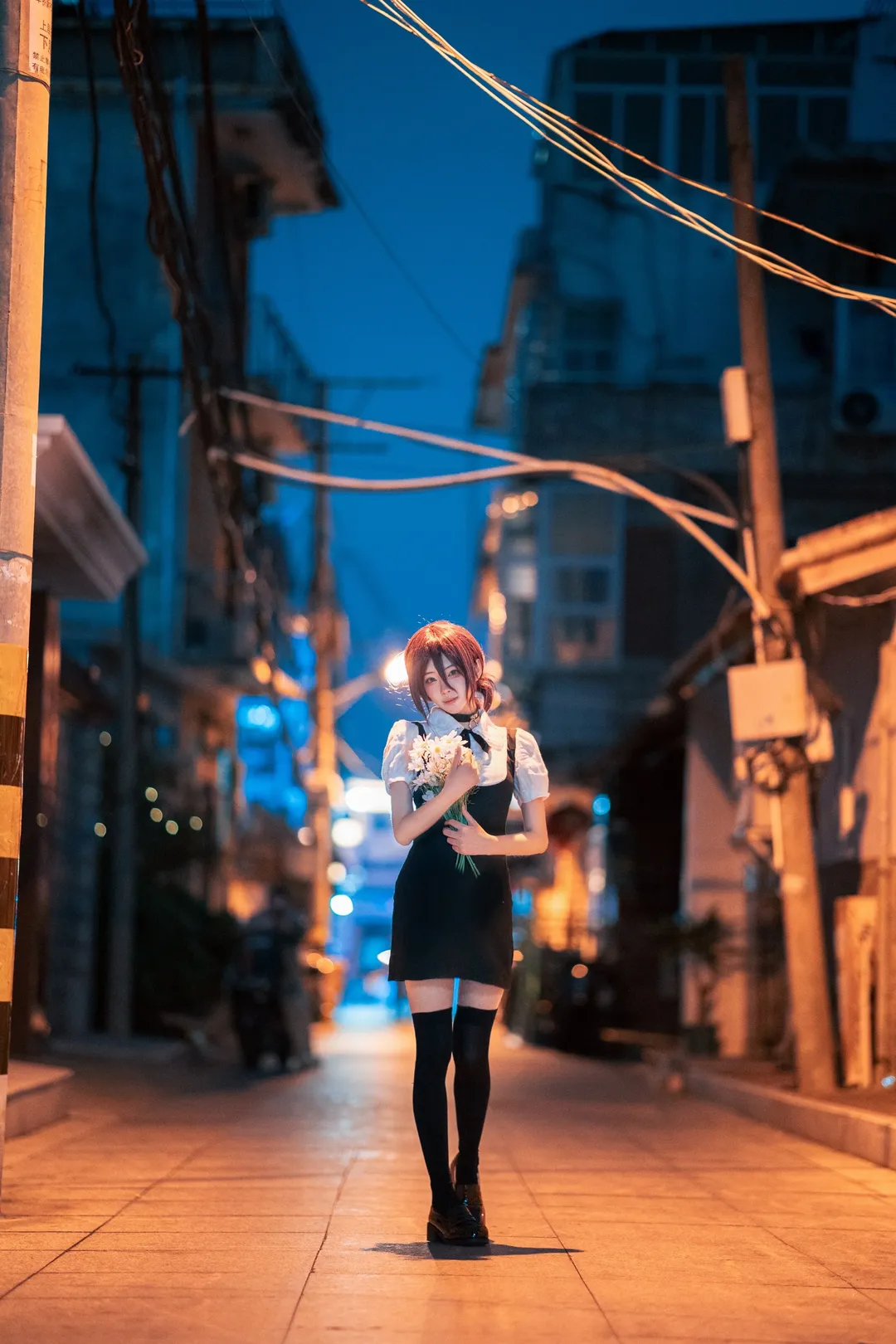氛围感摄影, cos正片, 蕾塞cos, 电锯人, 夜景街拍