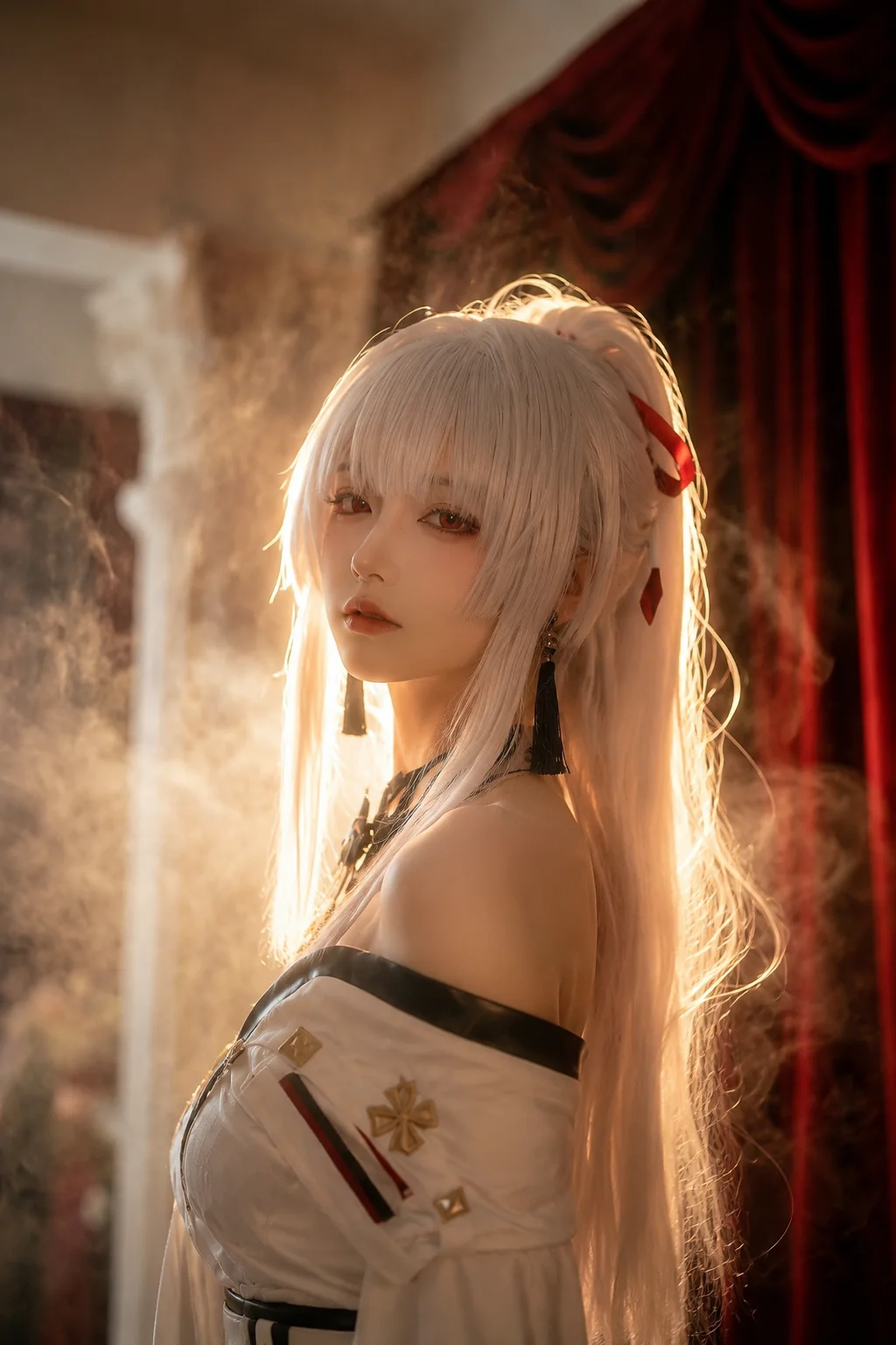 鸣潮, 绯雪cos, cosplay摄影, 二次元场照, 逆光氛围感 - 第1张
