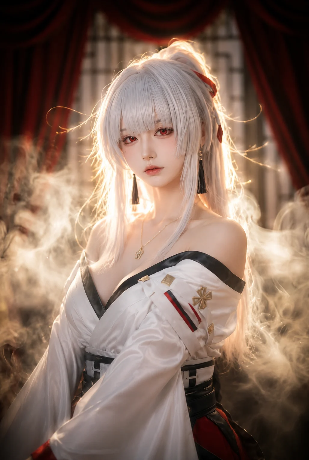Wuthering Waves, Hiyuki cosplay, Cosplay photography, Anime convention photos, Backlit atmosphere