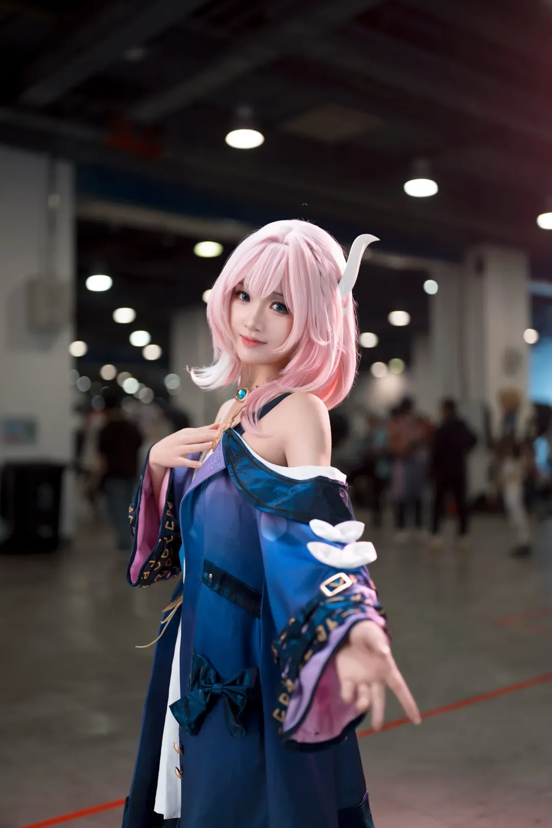 キュレネ コスプレ, 崩壊：スターレイル, イベント写真, コスプレ撮影, ピンク髪スタイル - 1枚目