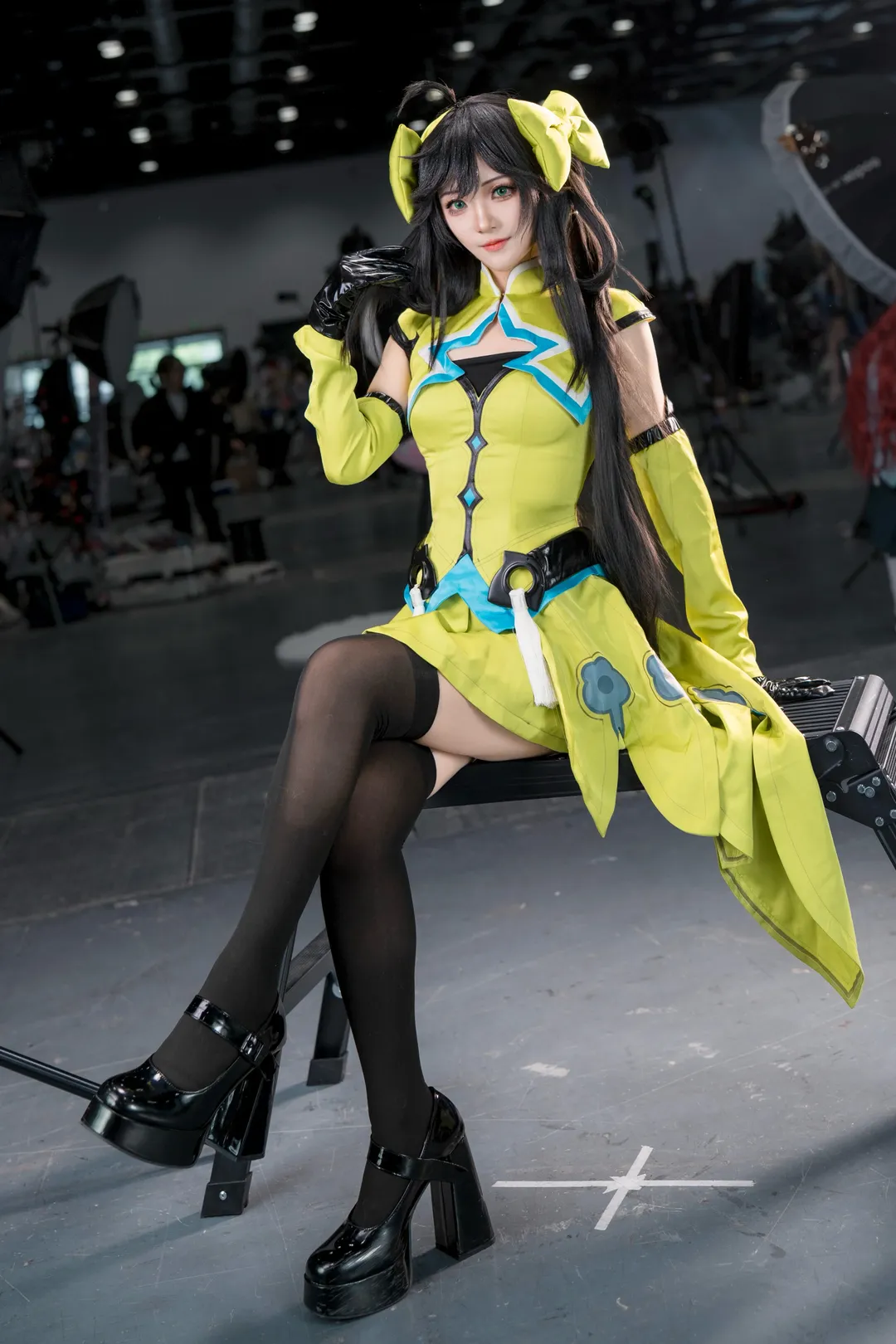 王者荣耀, 漫展摄影, cosplay穿搭, 孙尚香cos, 黑丝厚底鞋 - 第4张