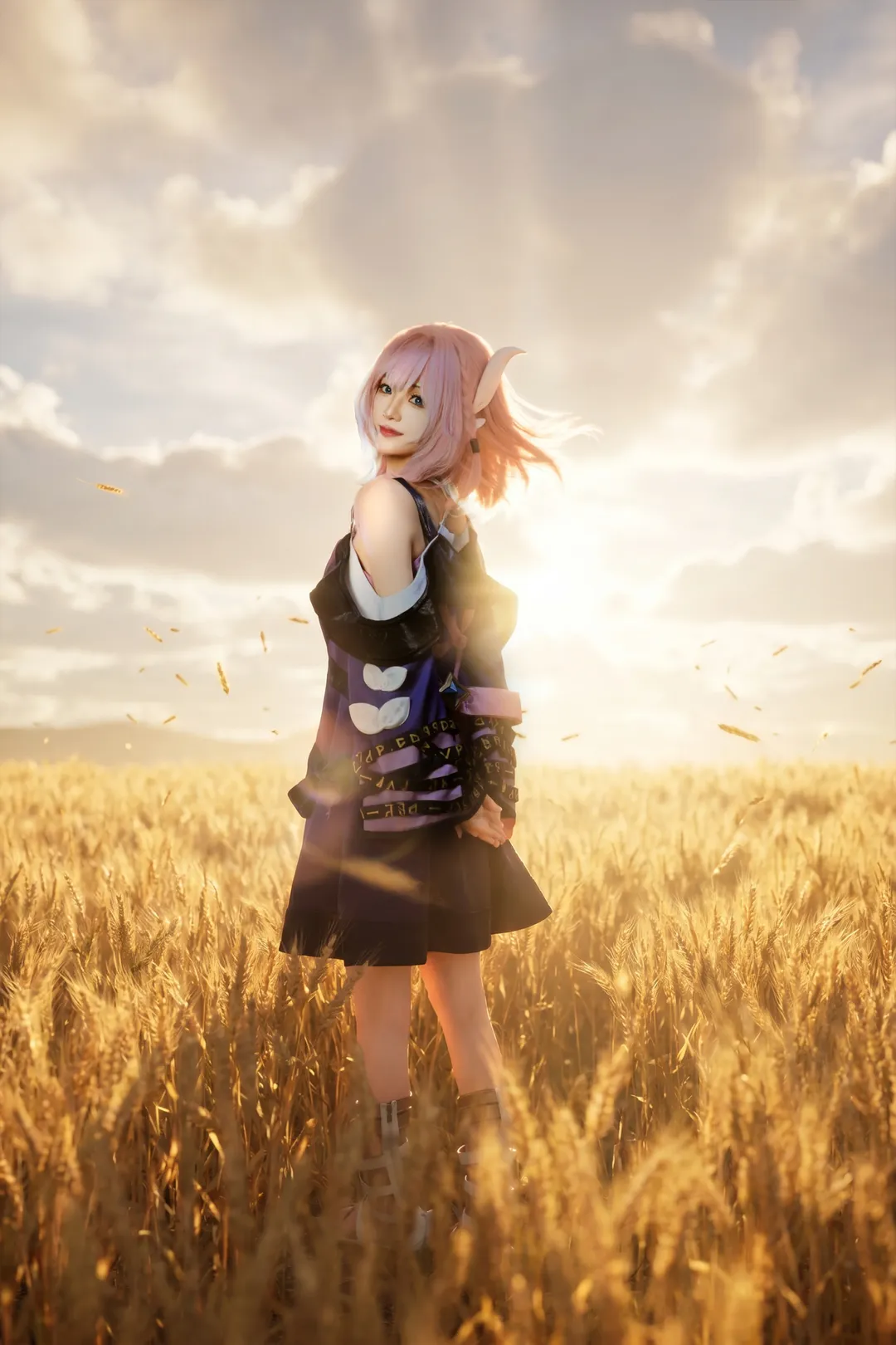 昔涟cos, 崩坏星穹铁道, Cosplay摄影, 氛围感人像, 麦田逆光 - 第1张