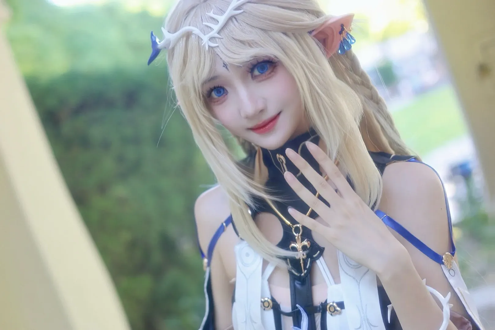 鸣潮, 卡提希娅cos, cosplay摄影, 户外人像, 精灵耳cos - 第2张