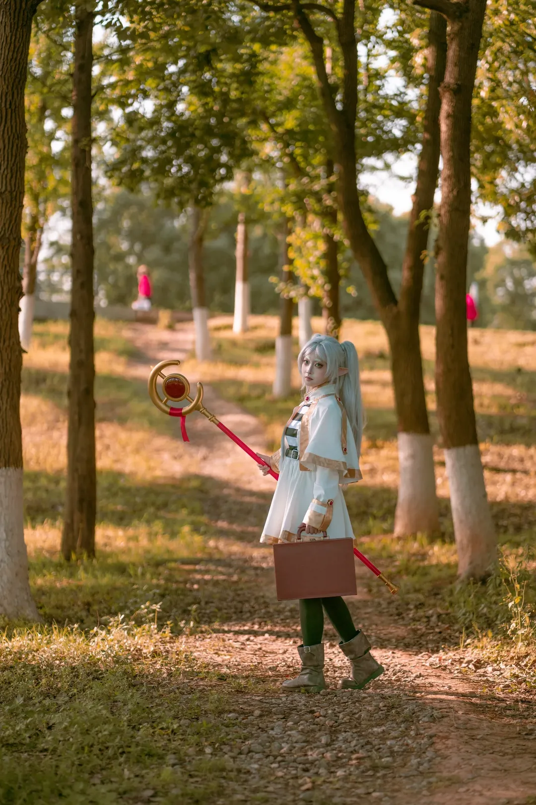 Frieren: Beyond Journey's End, Frieren cosplay, Cosplay photography, Elf cosplay, Changsha location shoot