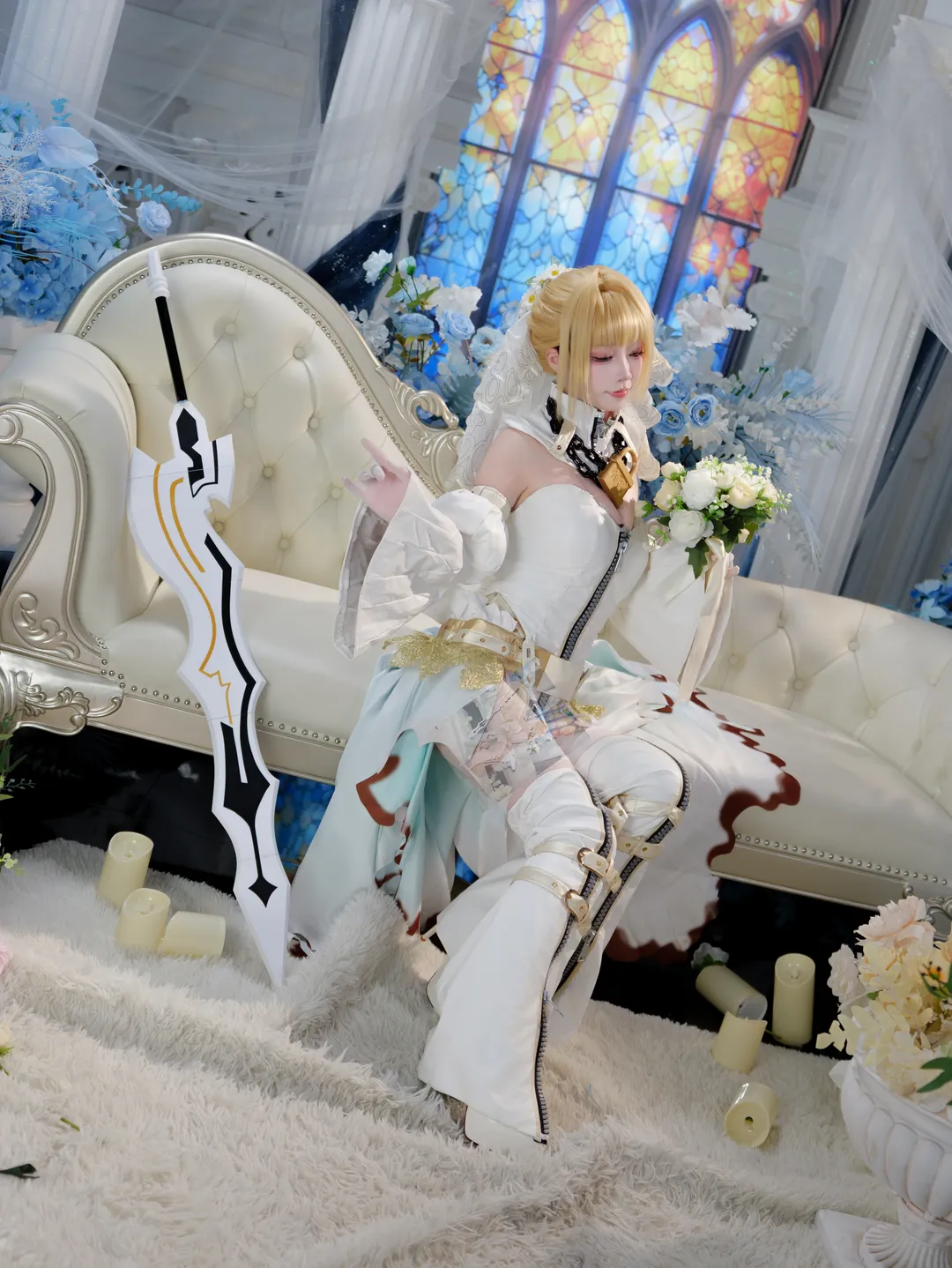 二次元cosplay, FGO, 尼禄花嫁cos, 白纱大剑, 教堂布景 - 第3张