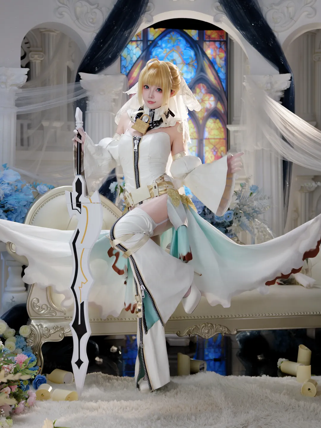 二次元cosplay, FGO, 尼禄花嫁cos, 白纱大剑, 教堂布景 - 第7张