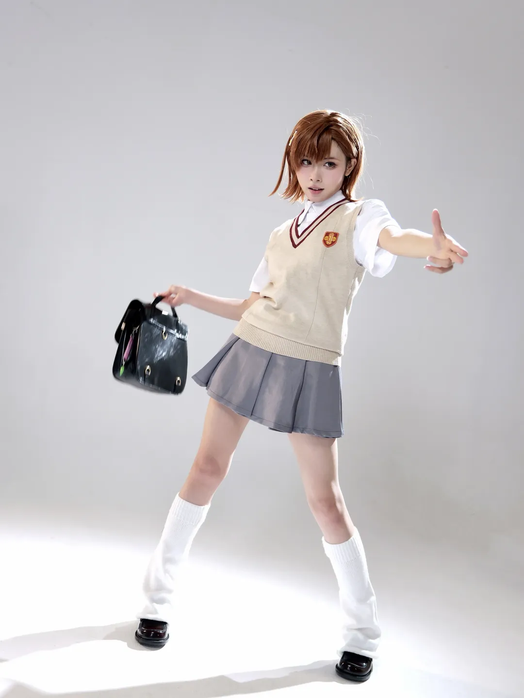 Anime cosplay, A Certain Scientific Railgun, Misaka Mikoto cosplay, Convention cosplay photoset, Tokiwadai school uniform