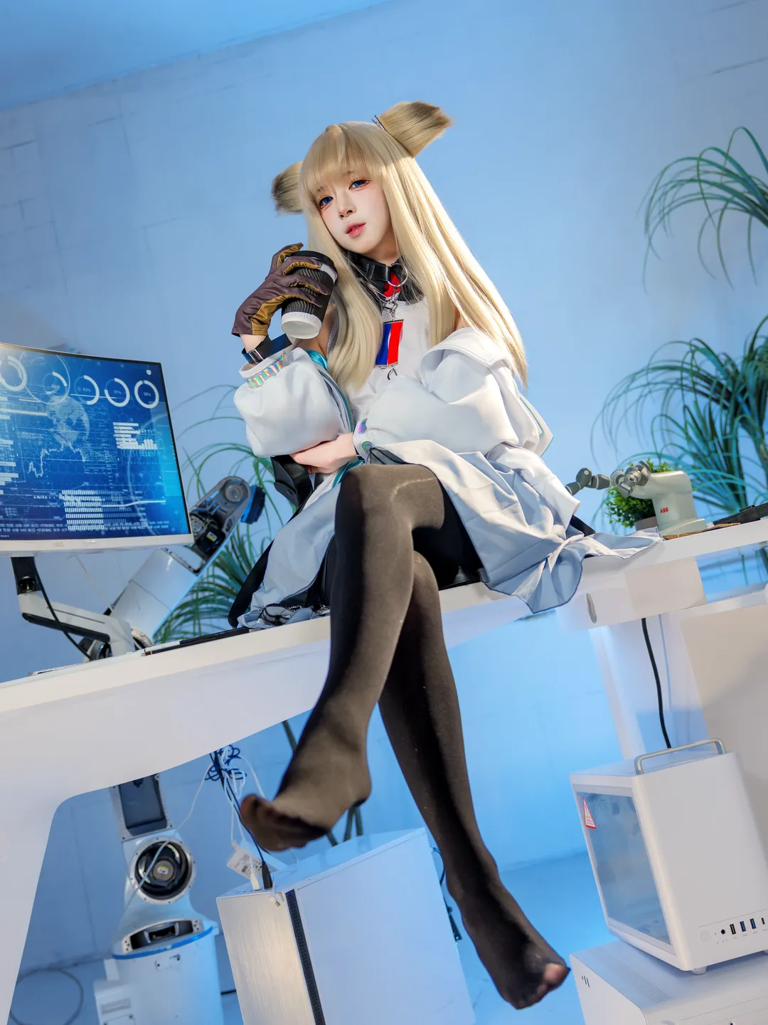 cosplay, Arknights: Endfield, Anime cosplay, Black tights outfit, Perlica cosplay - Image 3