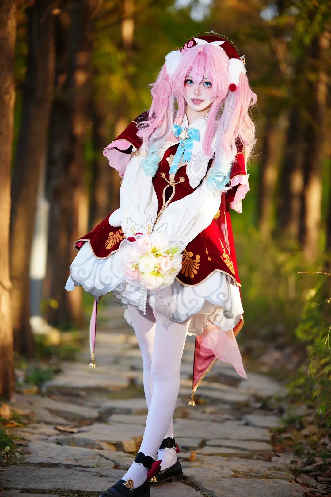 二次元少女, 崩坏星穹铁道, 风堇cos, 外景cosplay, 粉发双马尾 - 第1张