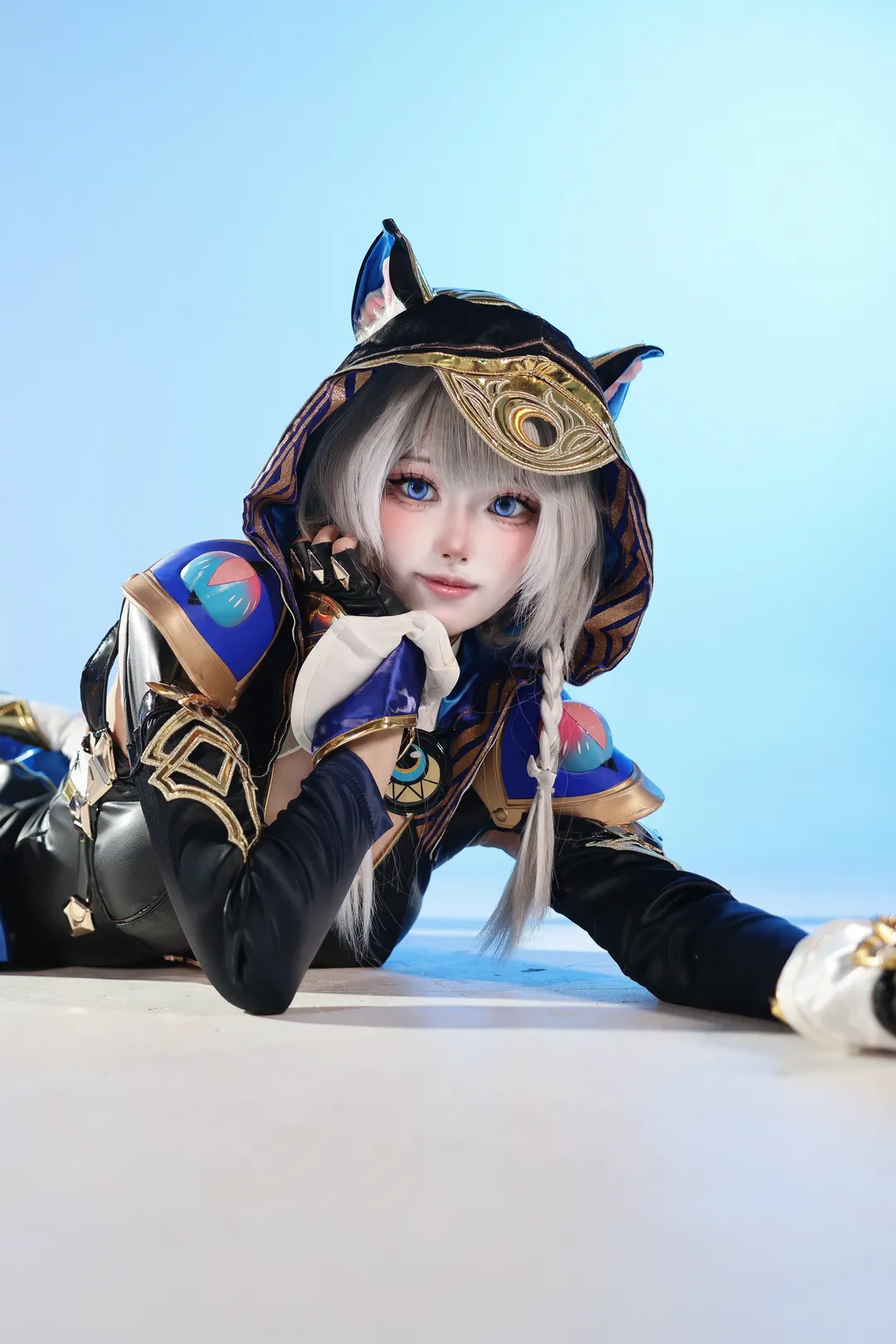 赛飞儿cos, 崩坏星穹铁道, cosplay摄影, 银发蓝瞳, 猫耳兜帽 - 第3张