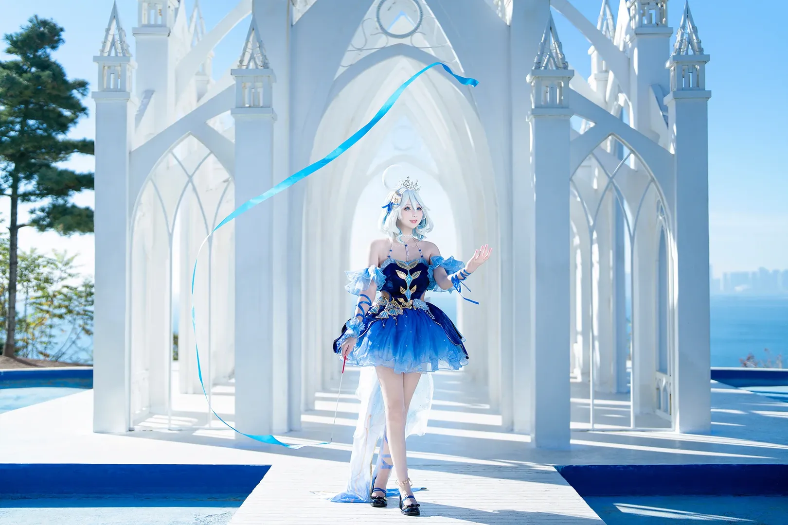 原神, cosplay, 芙宁娜cos, 户外人像, 蓝白色系 - 第4张