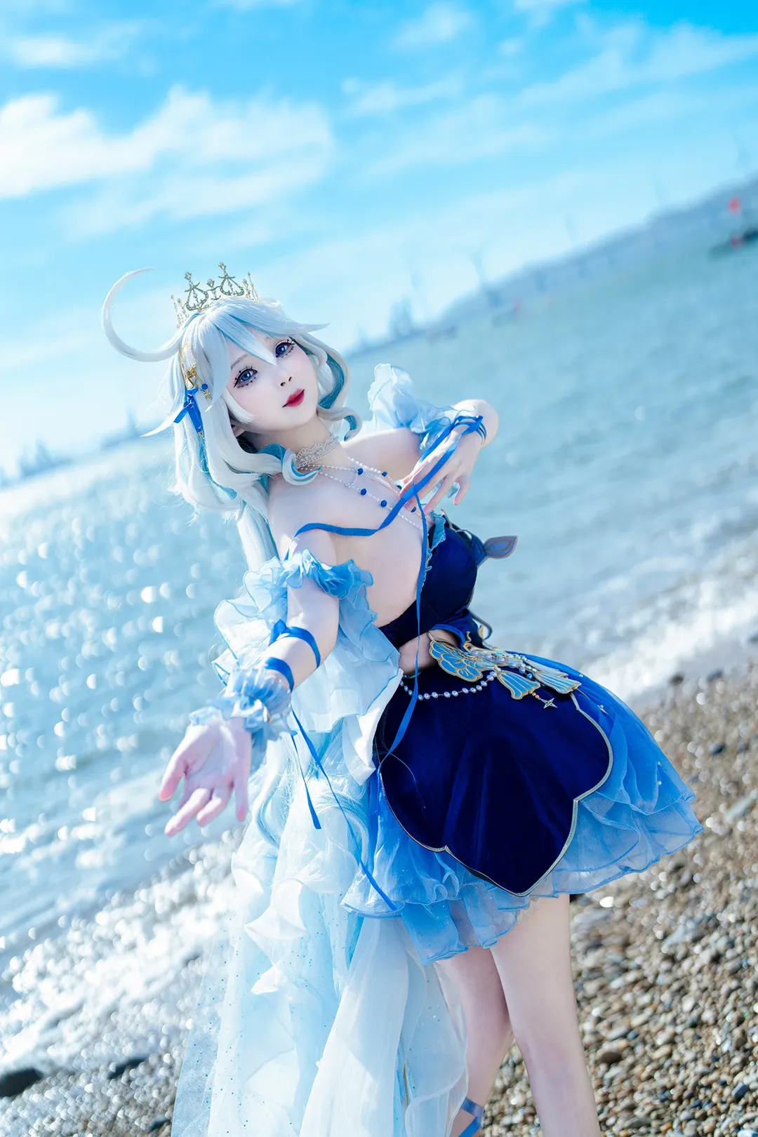 原神, 芙宁娜cos, 芙卡洛斯cos, cosplay摄影, 海边外景