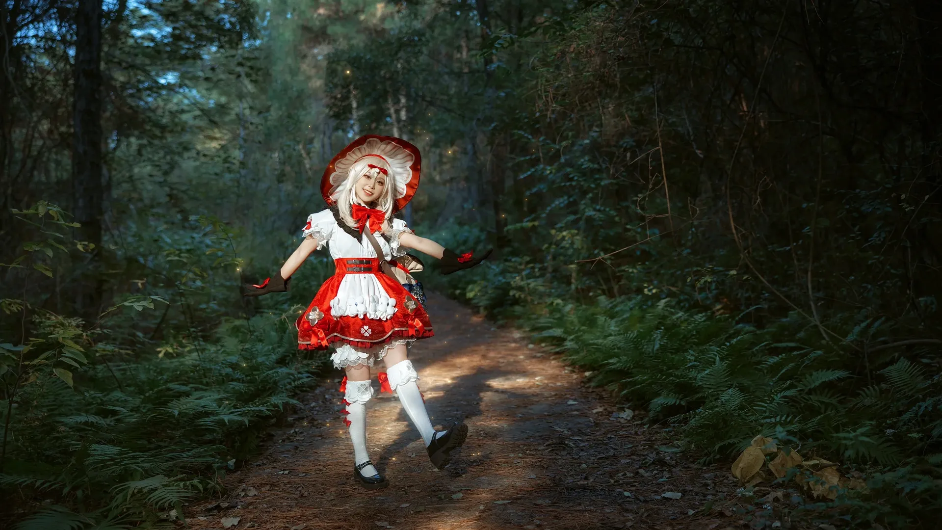 原神, 可莉cos, cosplay正片, 林间摄影, 魔女装 - 第6张