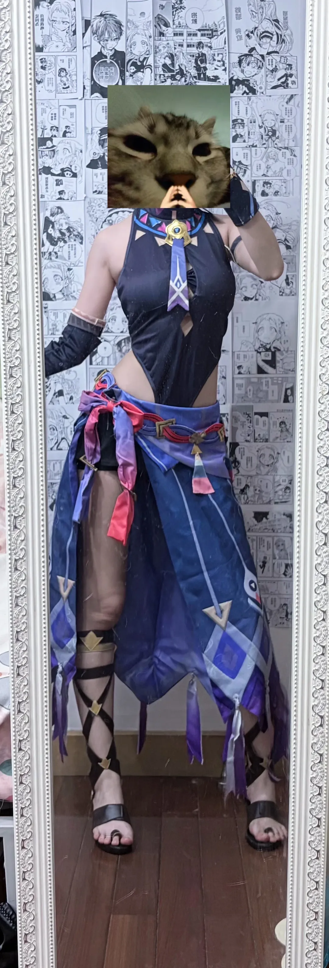 原神, シトラリ コスプレ, 鏡越しの自撮り, コスプレ試着, ハイサイドスリットスカート - 5枚目