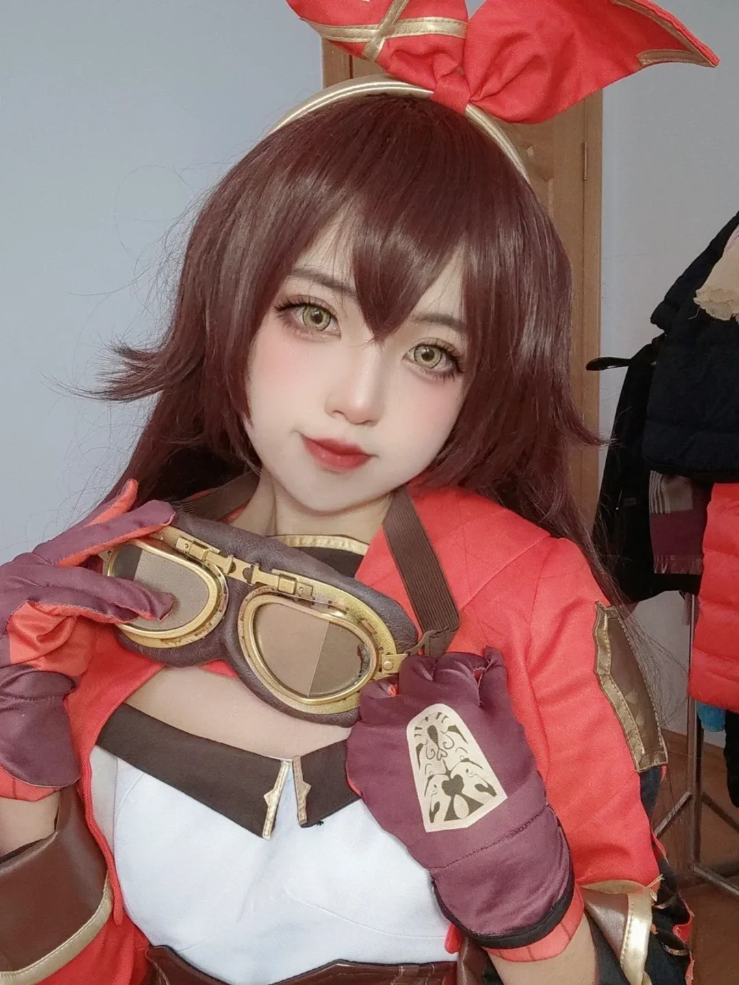 原神, cosplay妆容, 安柏cos, 护目镜搭配, 二次元美瞳