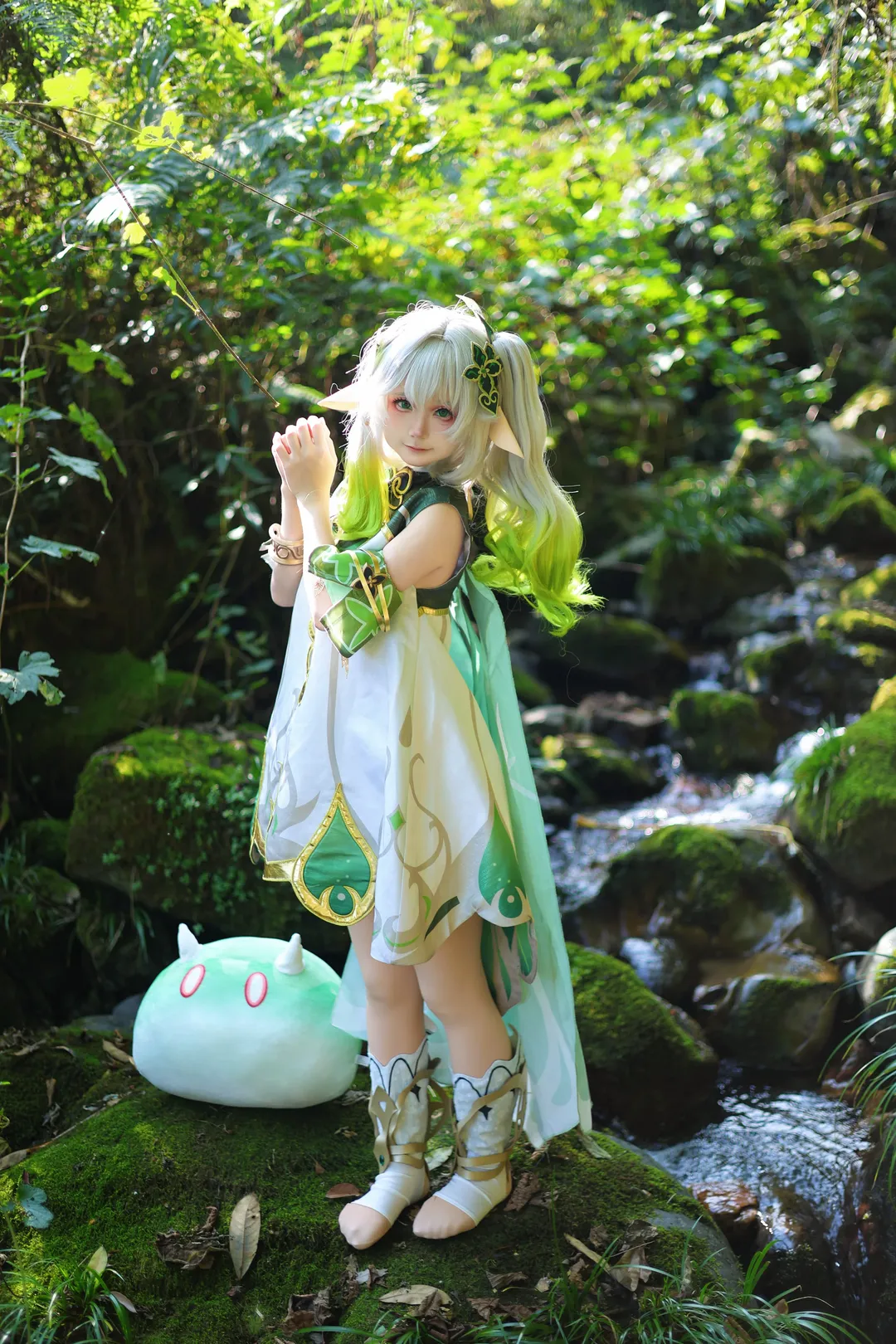 Genshin Impact, Nahida Cosplay, Forest exterior, Sumeru Dendro Archon, Elf costume
