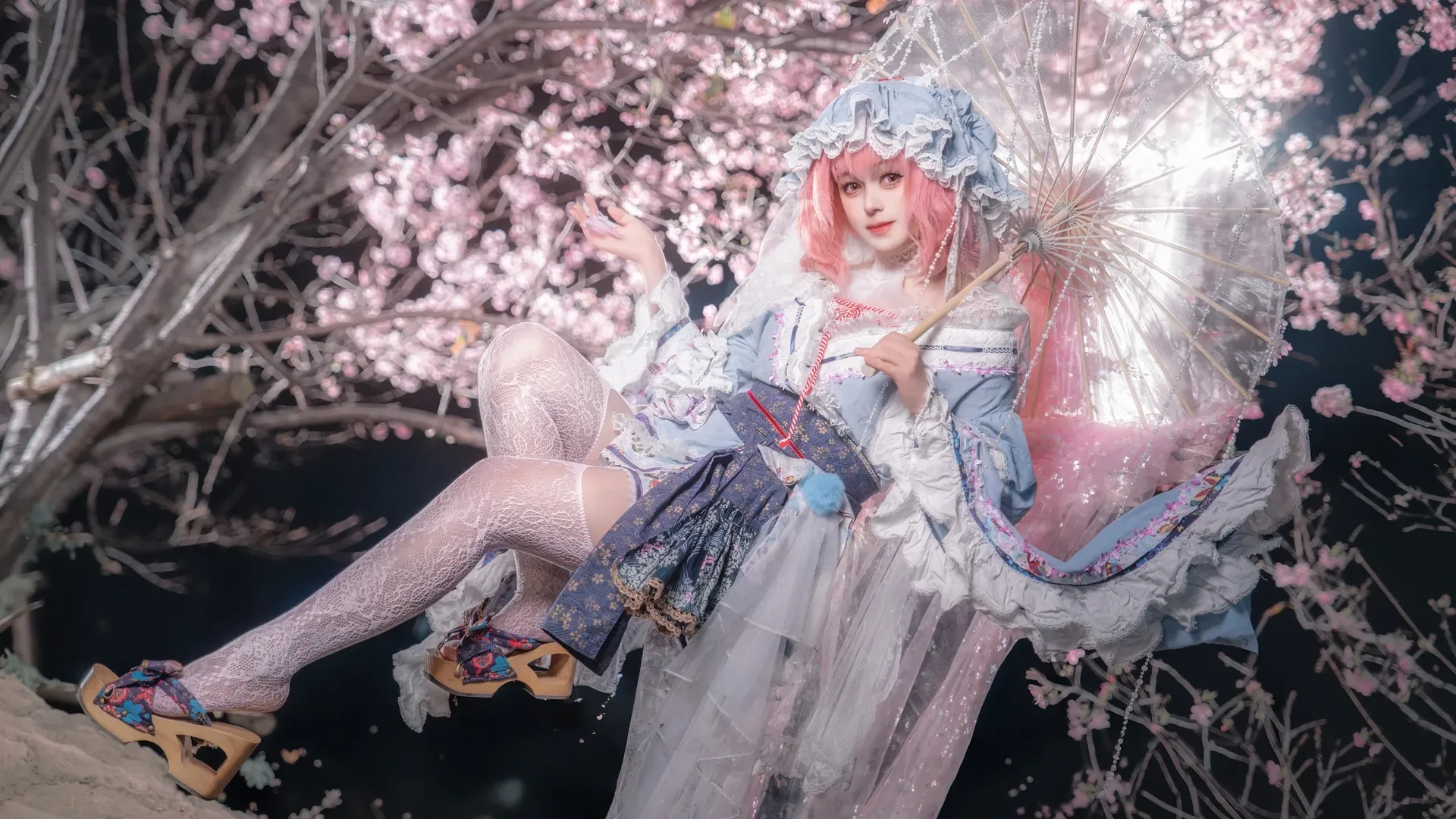 东方Project, 二次元cosplay, 西行寺幽幽子cos, 和风洋装, 夜樱外拍