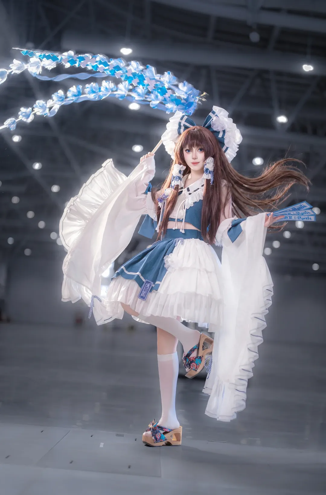 二次元撮影, 博麗霊夢コスプレ, 東方Project, イベント写真, コスプレコーディネート - 4枚目
