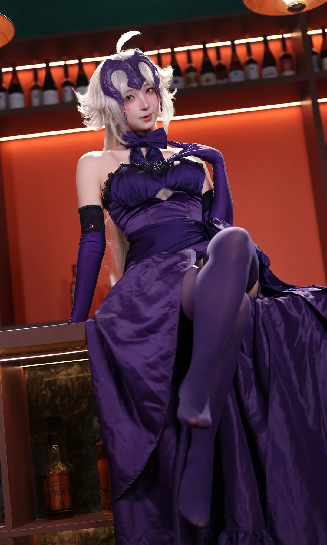 Fate/Grand Order, 黑贞德cos, cosplay摄影, 醉贞礼装, 酒吧夜景