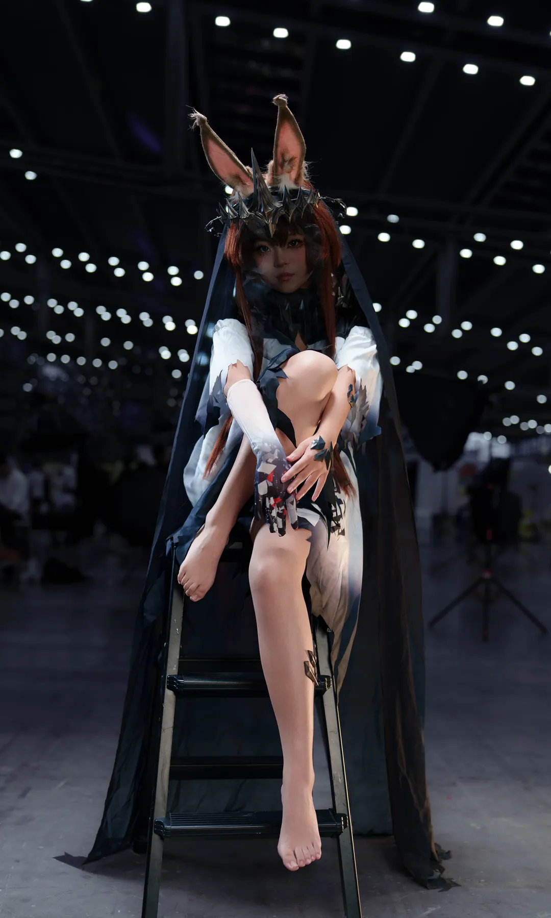 コスプレ, アークナイツ, アーミヤ コスプレ, うさ耳スタイル, 寒色系写真