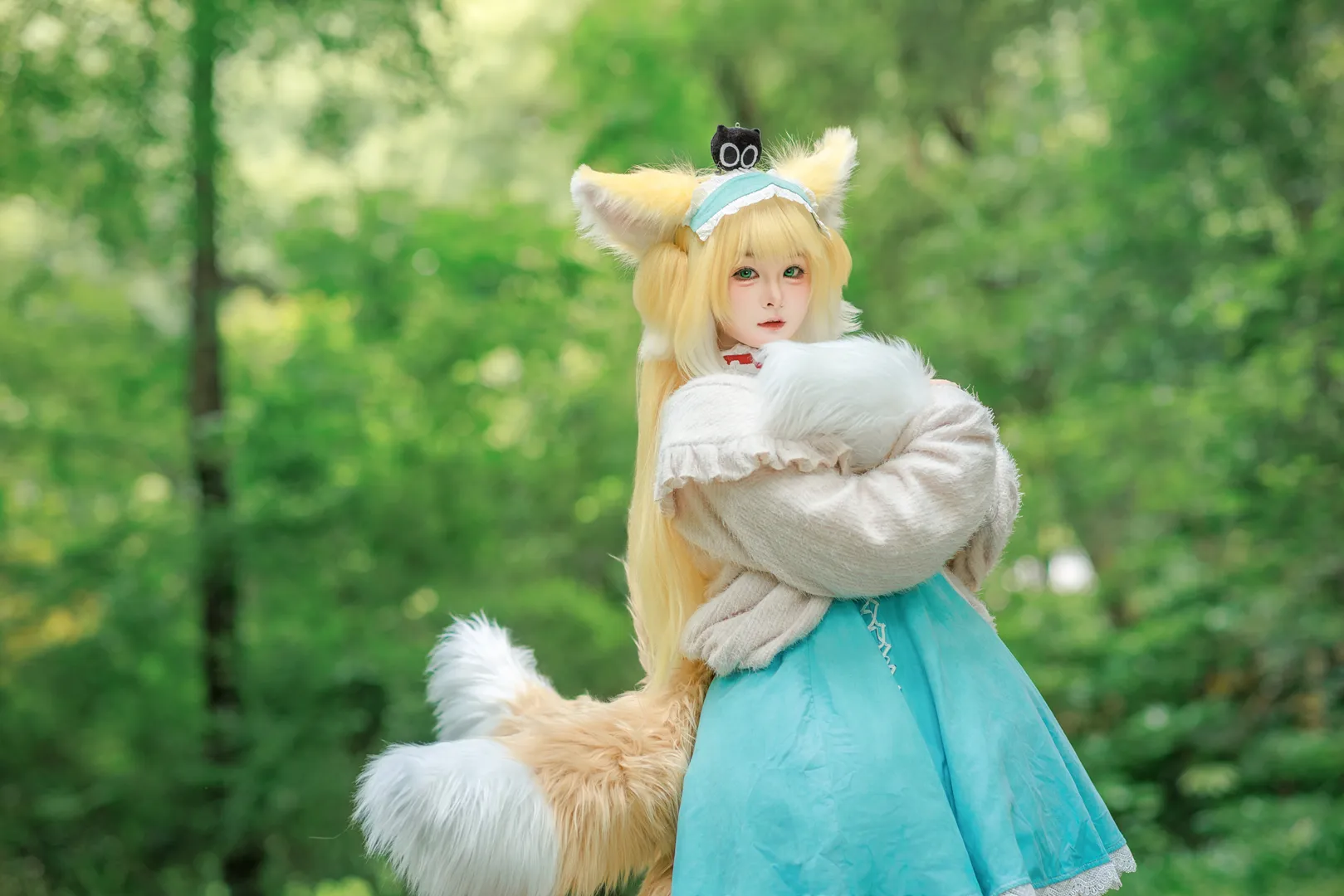 明日方舟, 户外cosplay, 铃兰cos, 兽耳少女, 林间光影 - 第7张