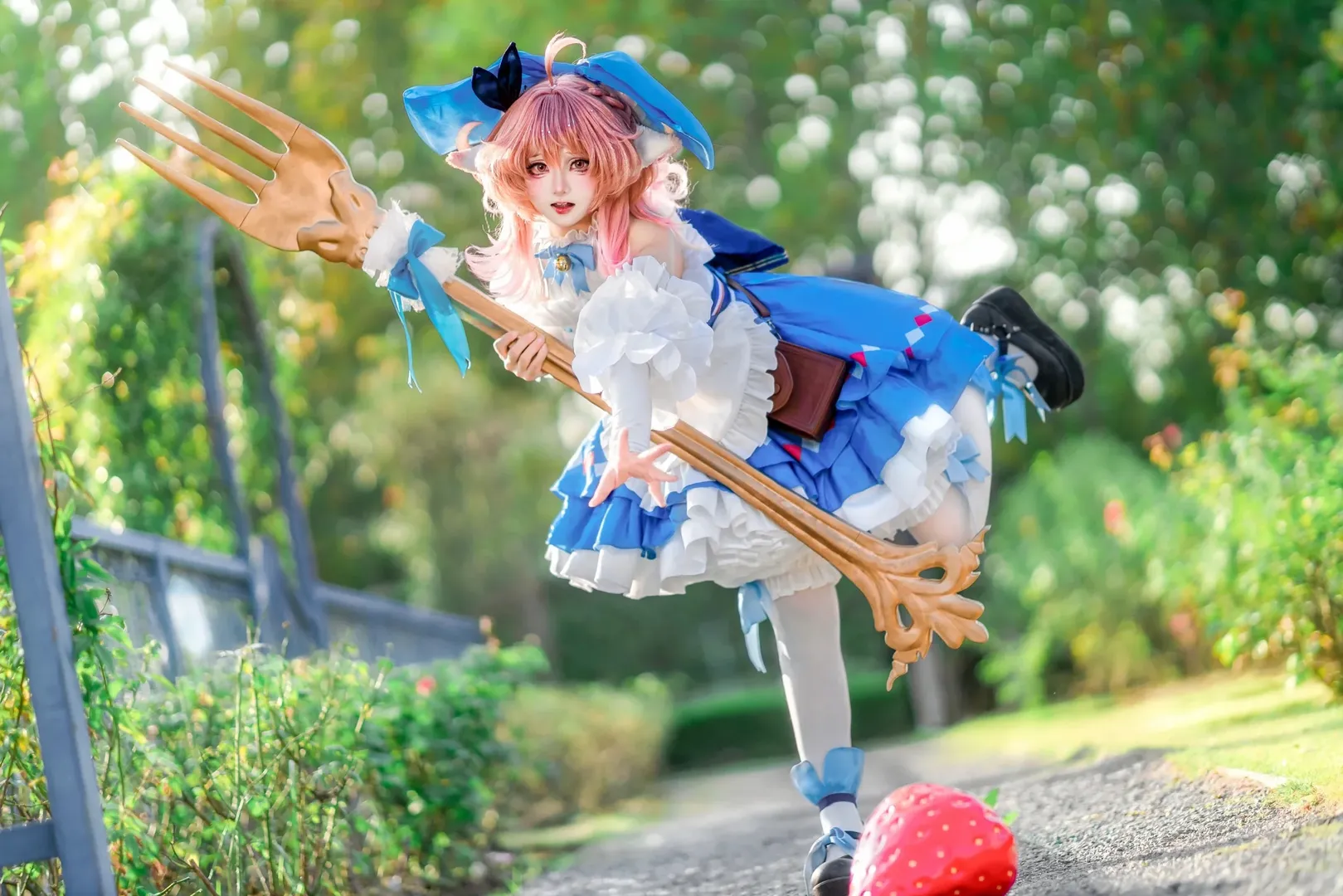 二次元摄影, 明日方舟, 艾雅法拉cos, 户外人像, 粉色系少女 - 第2张