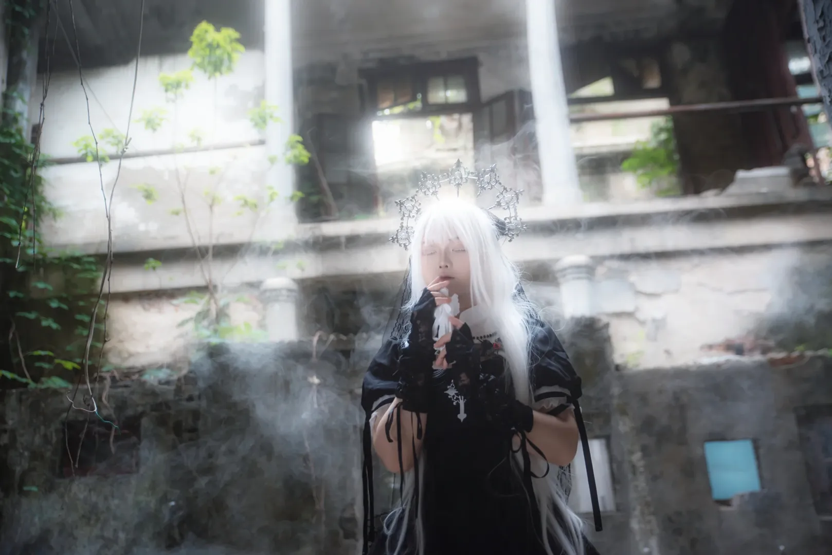 Portrait photography, Ruins photography, White hair cosplay, Gothic Lolita, Prayer for the dead - Image 8