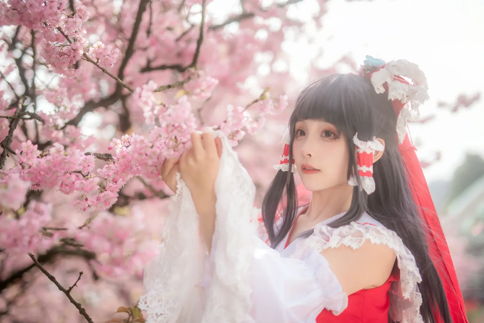 博丽灵梦cos, 东方project, 樱花摄影, cosplay正片, 重庆人像摄影 - 第4张