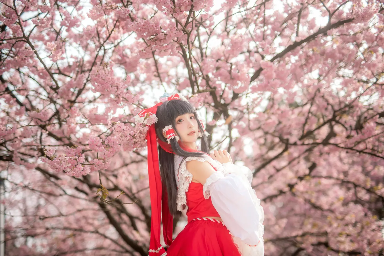博丽灵梦cos, 东方project, 樱花摄影, cosplay正片, 重庆人像摄影 - 第7张