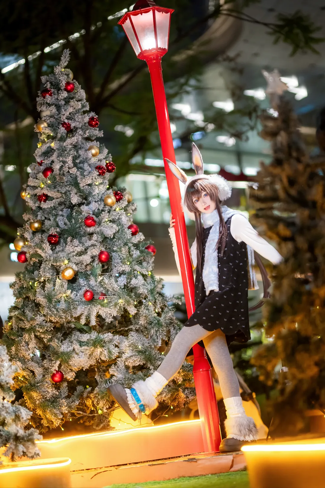 二次元コスプレ, アークナイツ, アーミヤ コスプレ, 重慶の夜景ポートレート, クリスマステーマ撮影 - 11枚目
