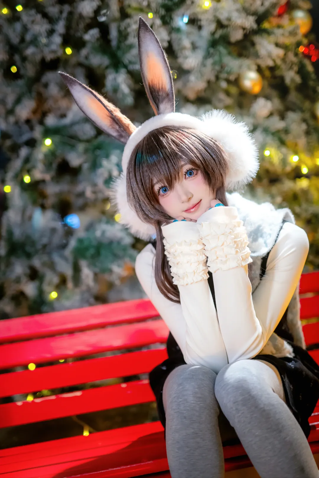 二次元cosplay, 明日方舟, 阿米娅cos, 重庆夜景人像, 圣诞主题摄影
