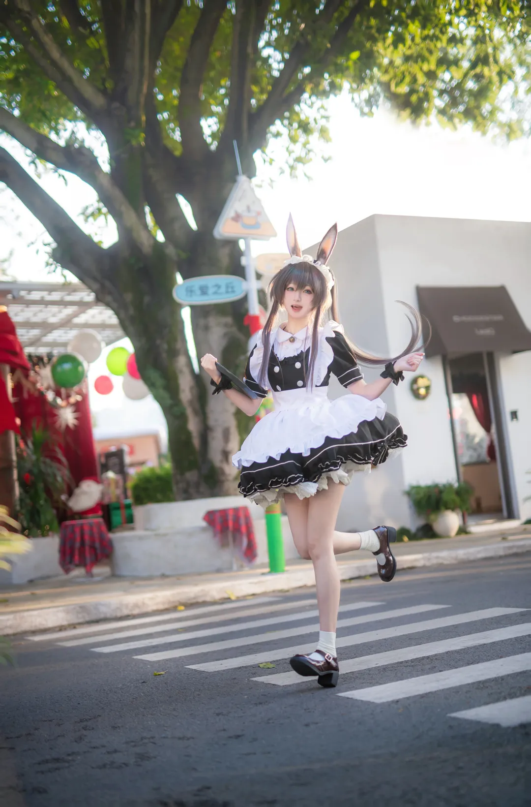 二次元摄影, 明日方舟, 阿米娅cos, 女仆装cosplay, 重庆打卡 - 第4张