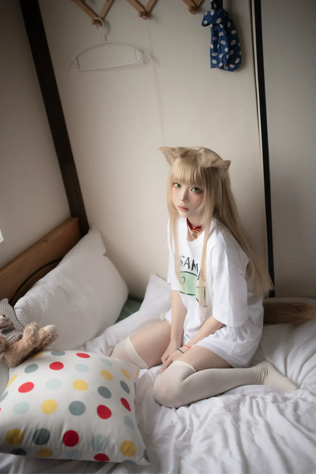 二次元摄影, 猫耳少女, 黄豆粉cos, 白丝穿搭, 日系居家 - 第7张