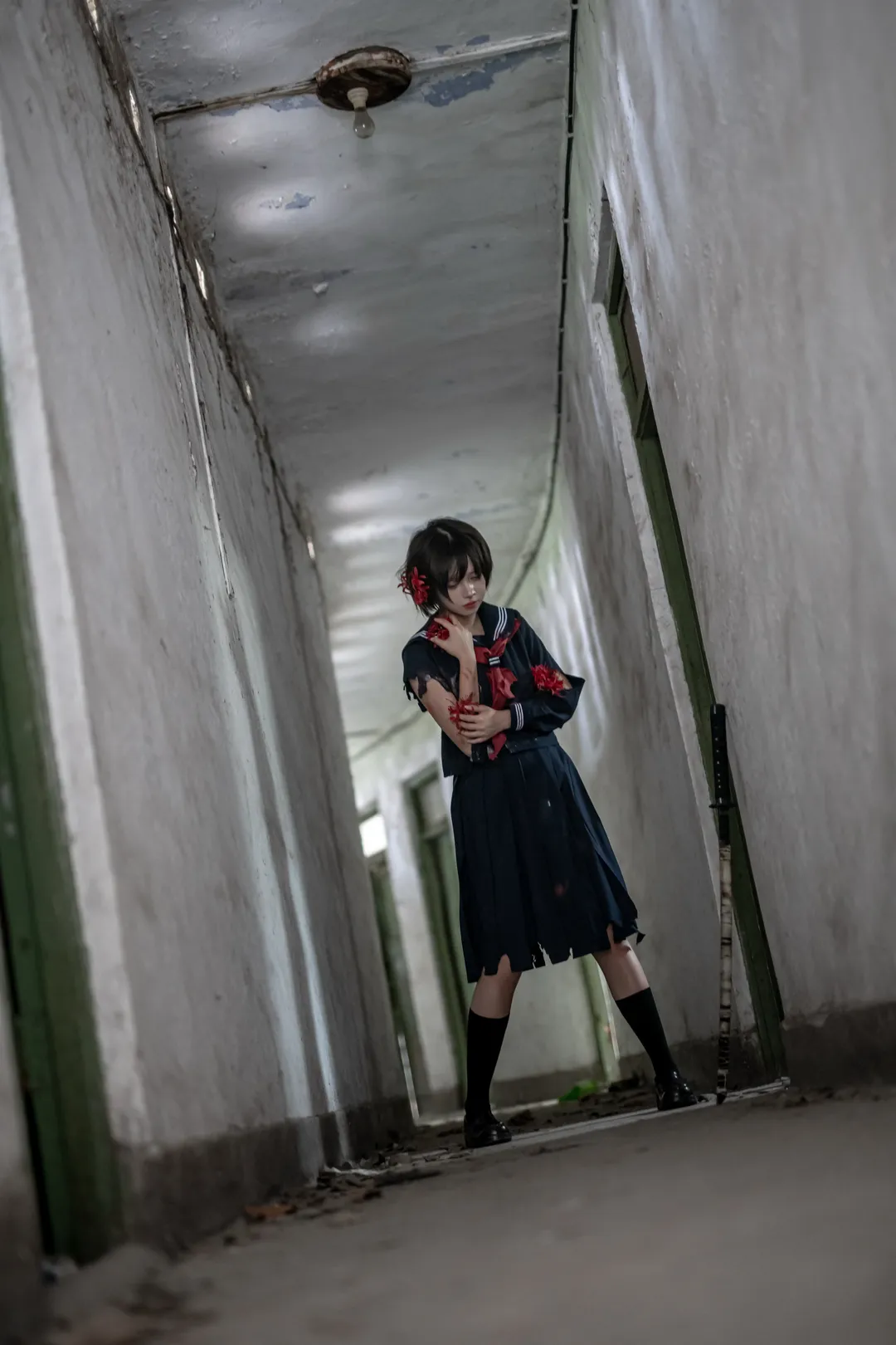 二次元摄影, 重庆cosplay, 深水雏子cos, 寂静岭f, 战损水手服cos - 第1张