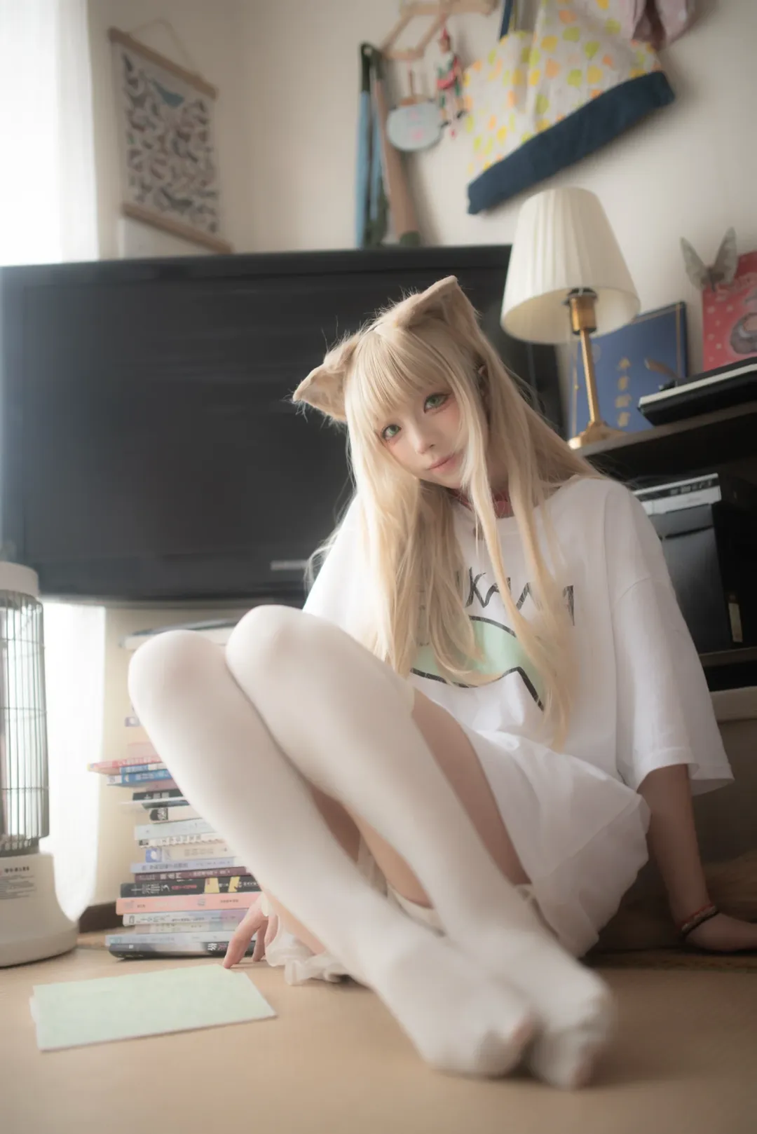 二次元少女, 猫耳cos, 重庆约拍, 居家风摄影, 白T恤穿搭 - 第1张