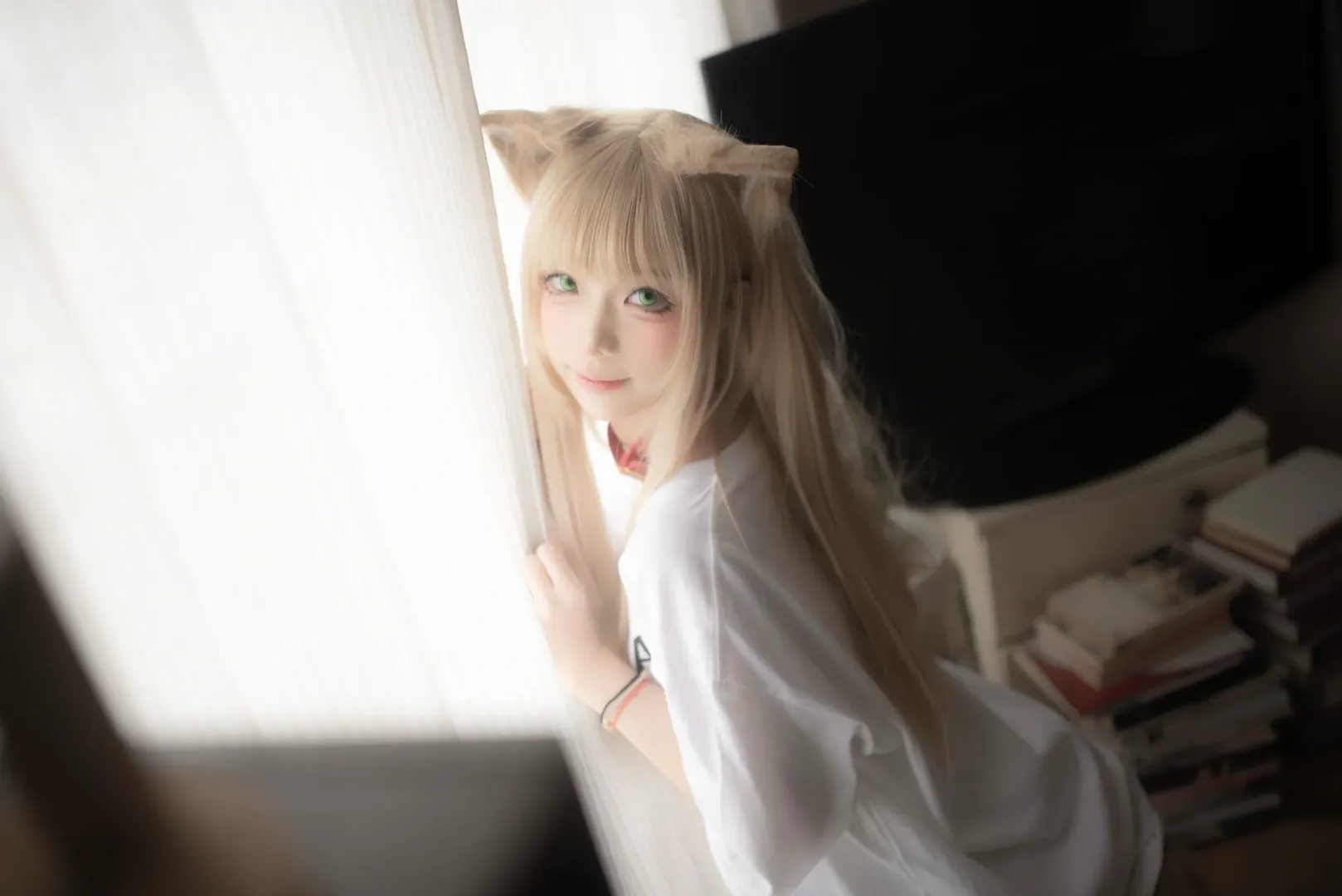 二次元少女, 猫耳cos, 重庆约拍, 居家风摄影, 白T恤穿搭 - 第4张