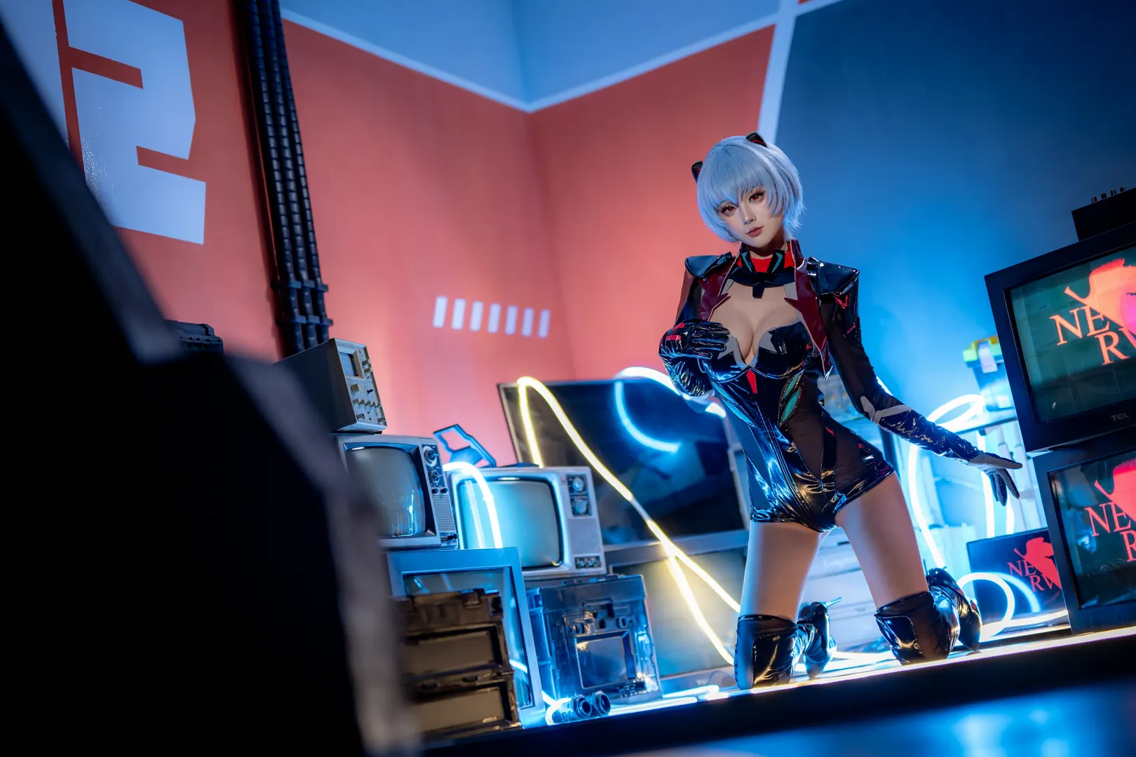 Anime-style photography, Rei Ayanami cosplay, Neon Genesis Evangelion, Chongqing photography, Mechanical style photoshoot - Image 3