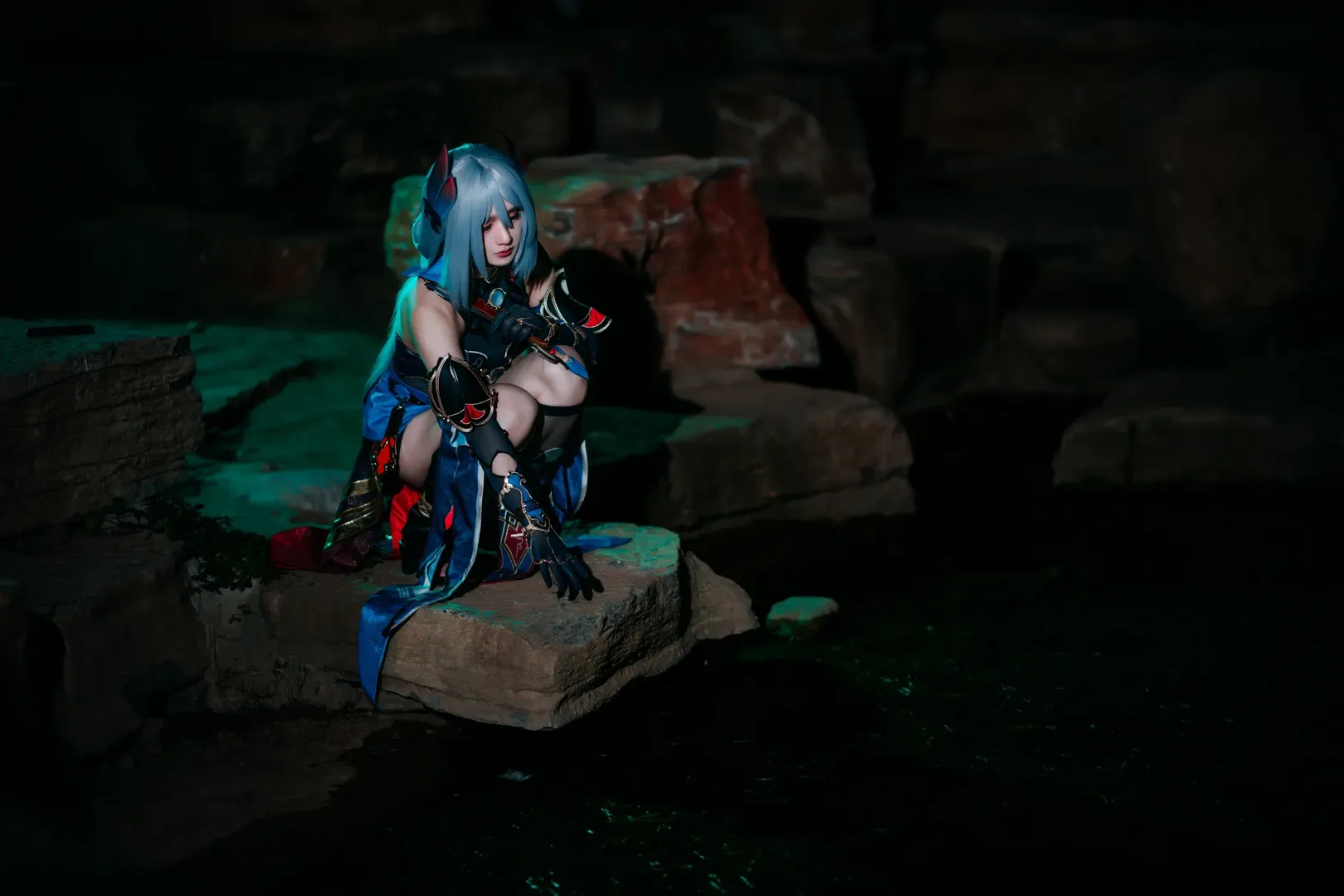 崩壊：スターレイル, 雰囲気のある写真, 夜景コスプレ, 黒タイツ コーデ, 寒鴉コスプレ - 7枚目
