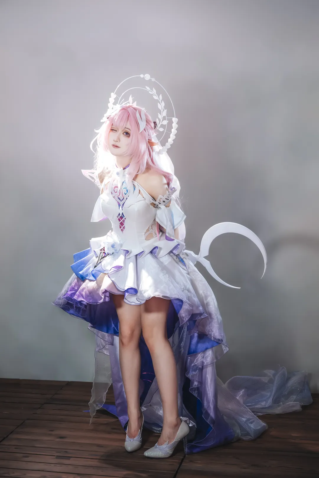 Cyrene Cosplay, Honkai: Star Rail, Elf ears cosplay, Studio photoshoot share, Dreamy dress