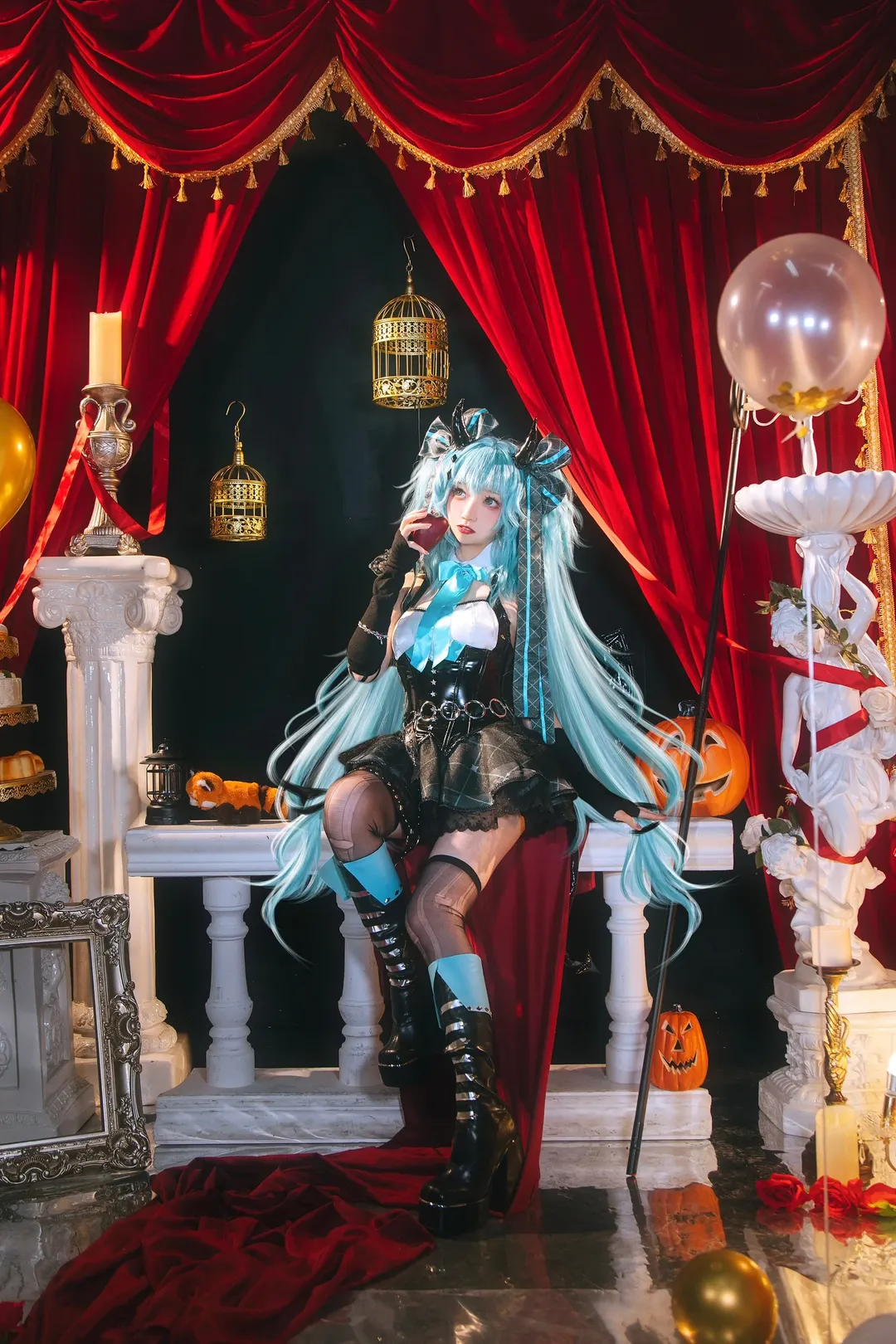 初音未来, 初音未来cos, cosplay摄影, 万圣节cosplay, 哥特风少女 - 第1张