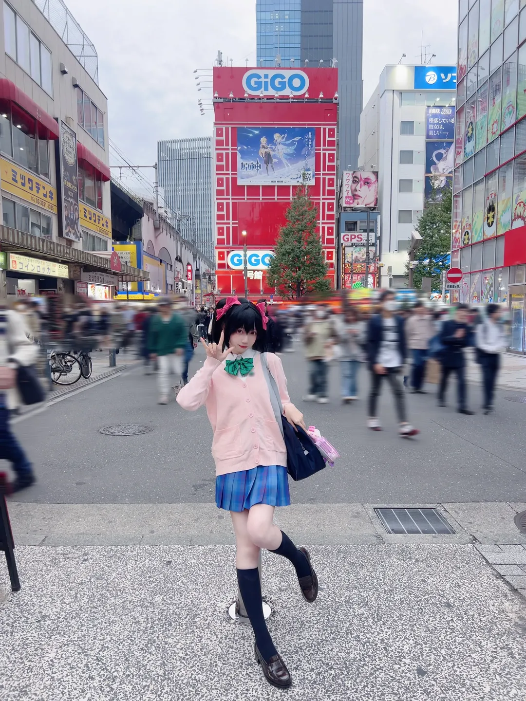 矢泽妮可cos, lovelive缪斯, 日常感穿搭, JK街拍, 平价cos服