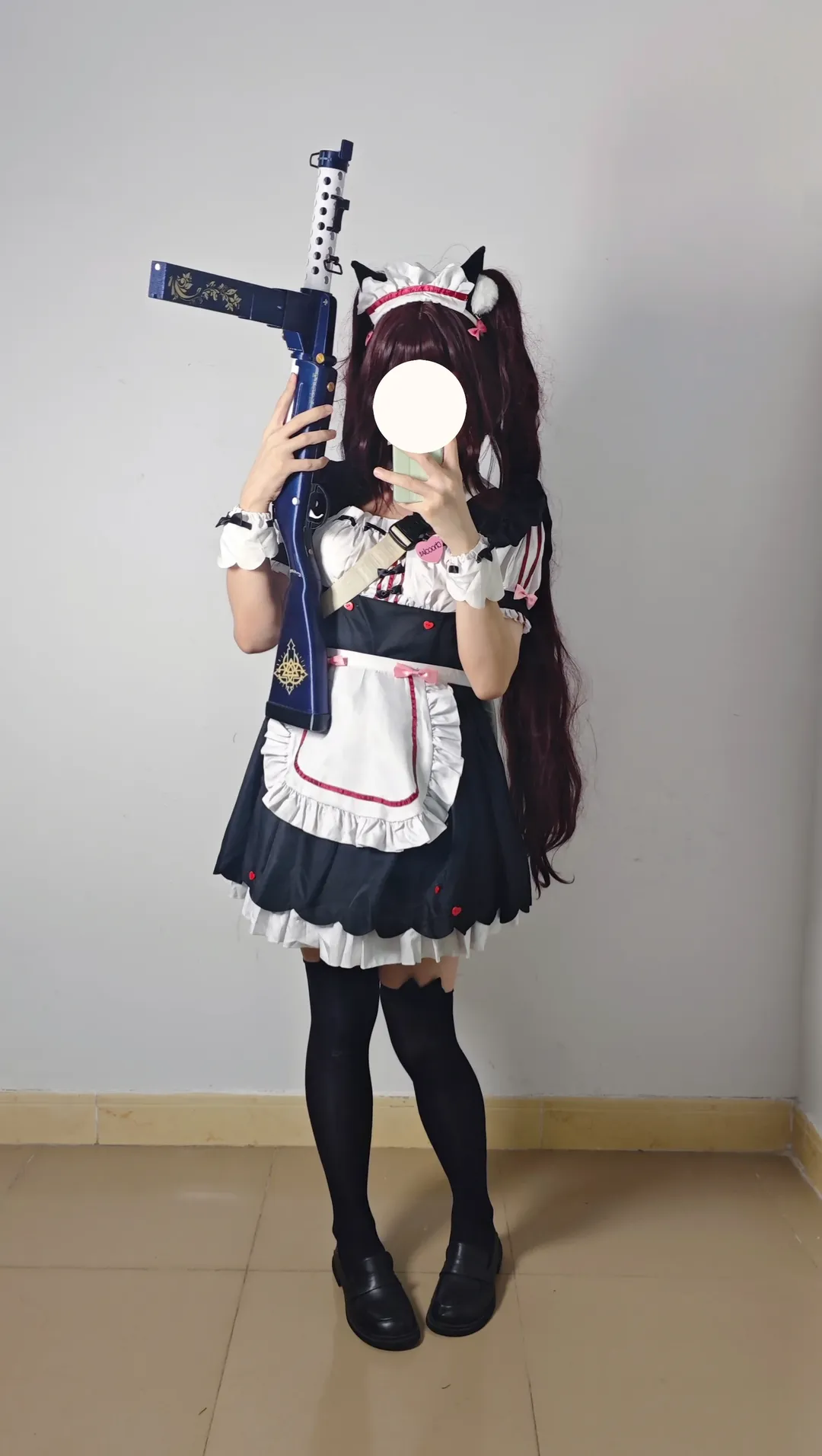 二次元日常, 过膝袜穿搭, 女仆装cosplay, 猫耳猫娘, 道具枪摄影 - 第3张