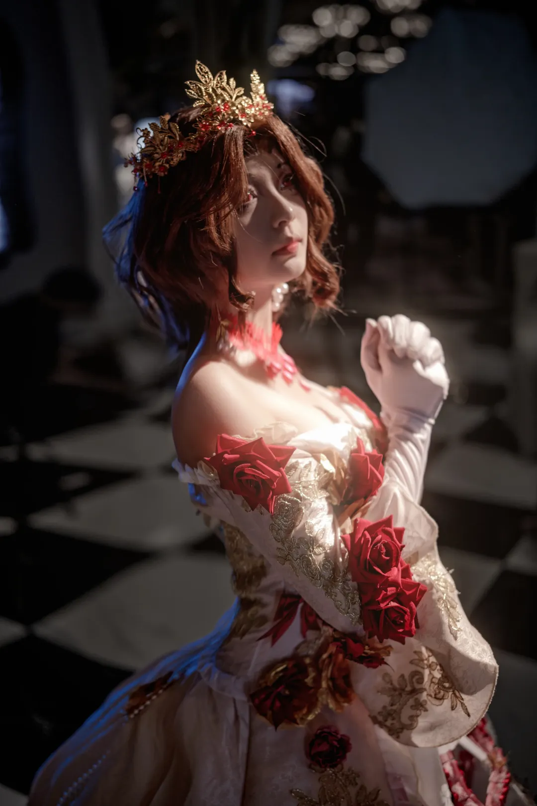 氛围感摄影, 第五人格, 红夫人cos, cos正片分享, 血宴礼服 - 第2张