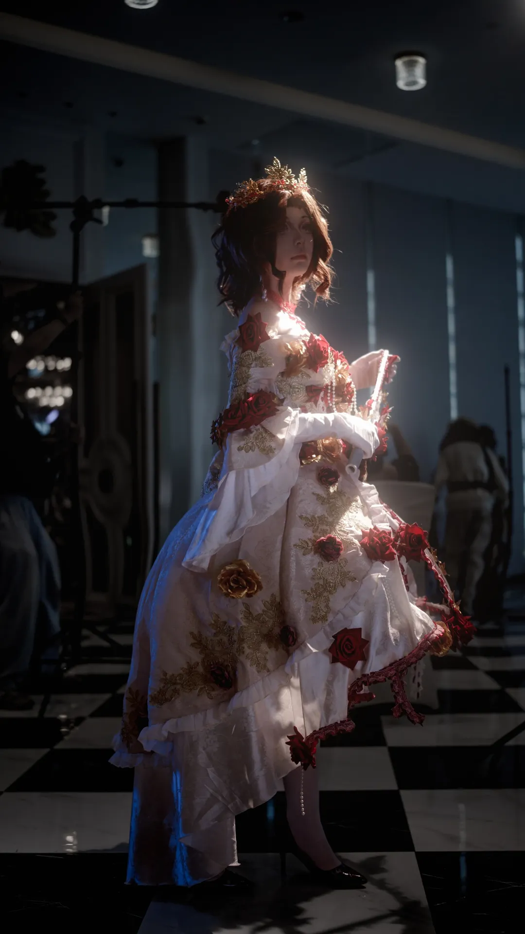 氛围感摄影, 第五人格, 红夫人cos, cos正片分享, 血宴礼服 - 第5张