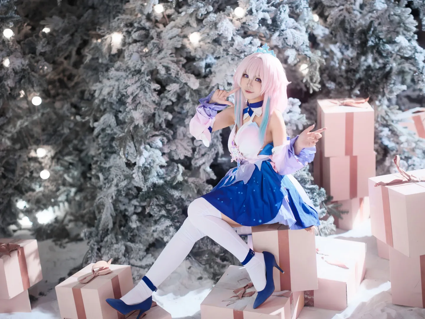 崩坏星穹铁道, 三月七cos, 雪景cosplay, 冬日氛围感写真, 二次元少女摄影 - 第6张