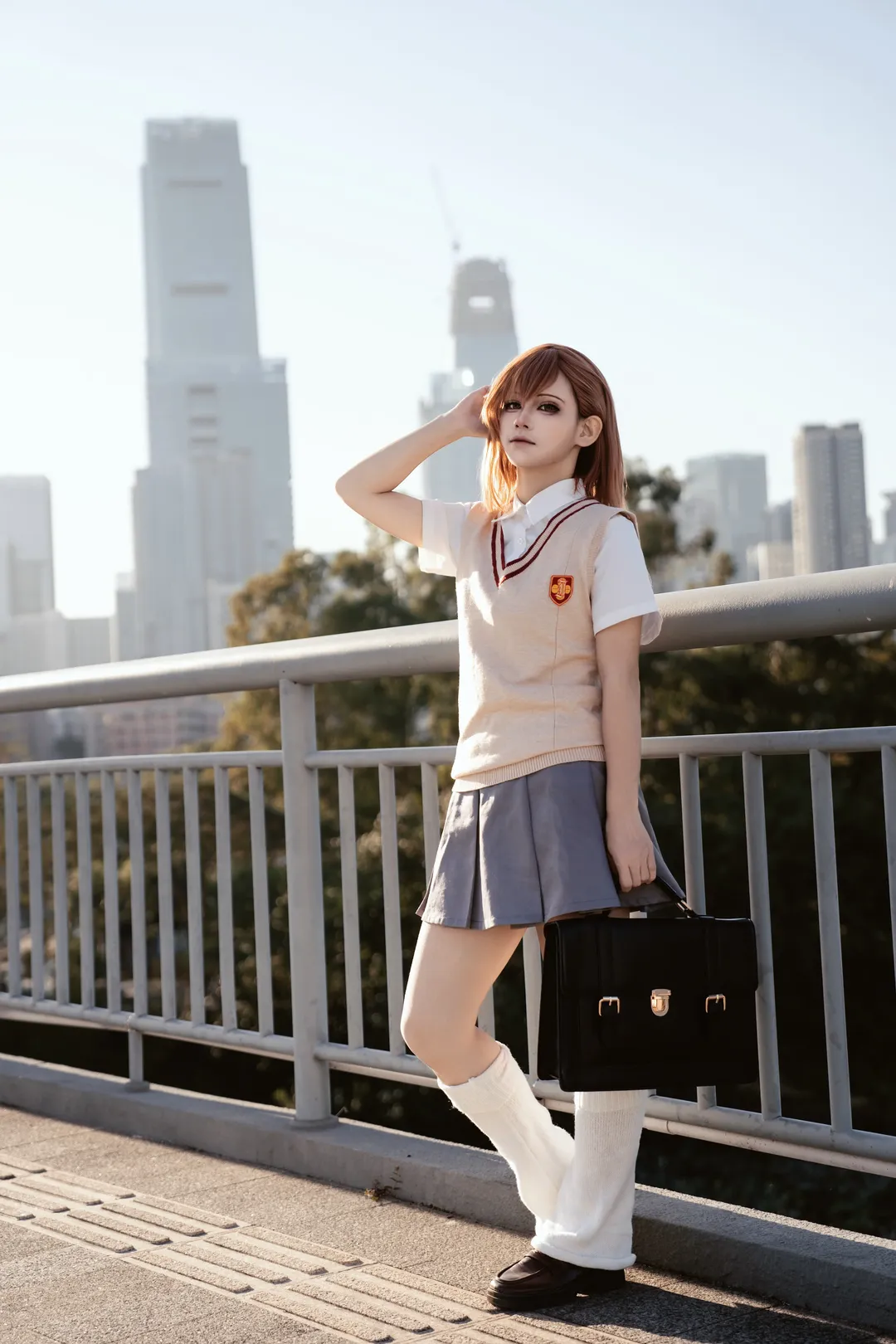 校园制服, 逆光人像, 某科学的超电磁炮, 御坂美琴cos, 城市桥梁外景