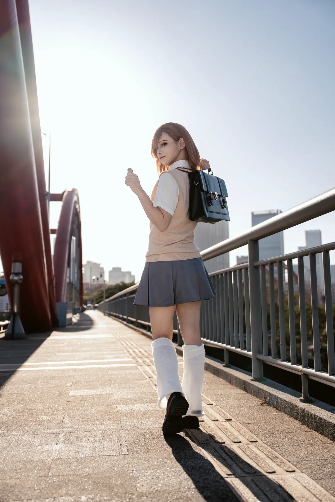 校园制服, 逆光人像, 某科学的超电磁炮, 御坂美琴cos, 城市桥梁外景 - 第8张