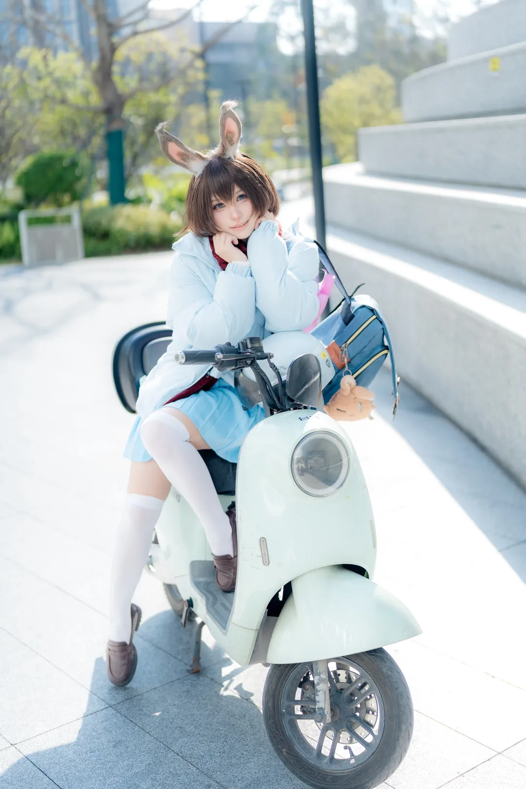 二次元撮影, アークナイツ, アーミヤ コスプレ, コスプレ日常, アーミヤ - 見習い宅配人 - 1枚目