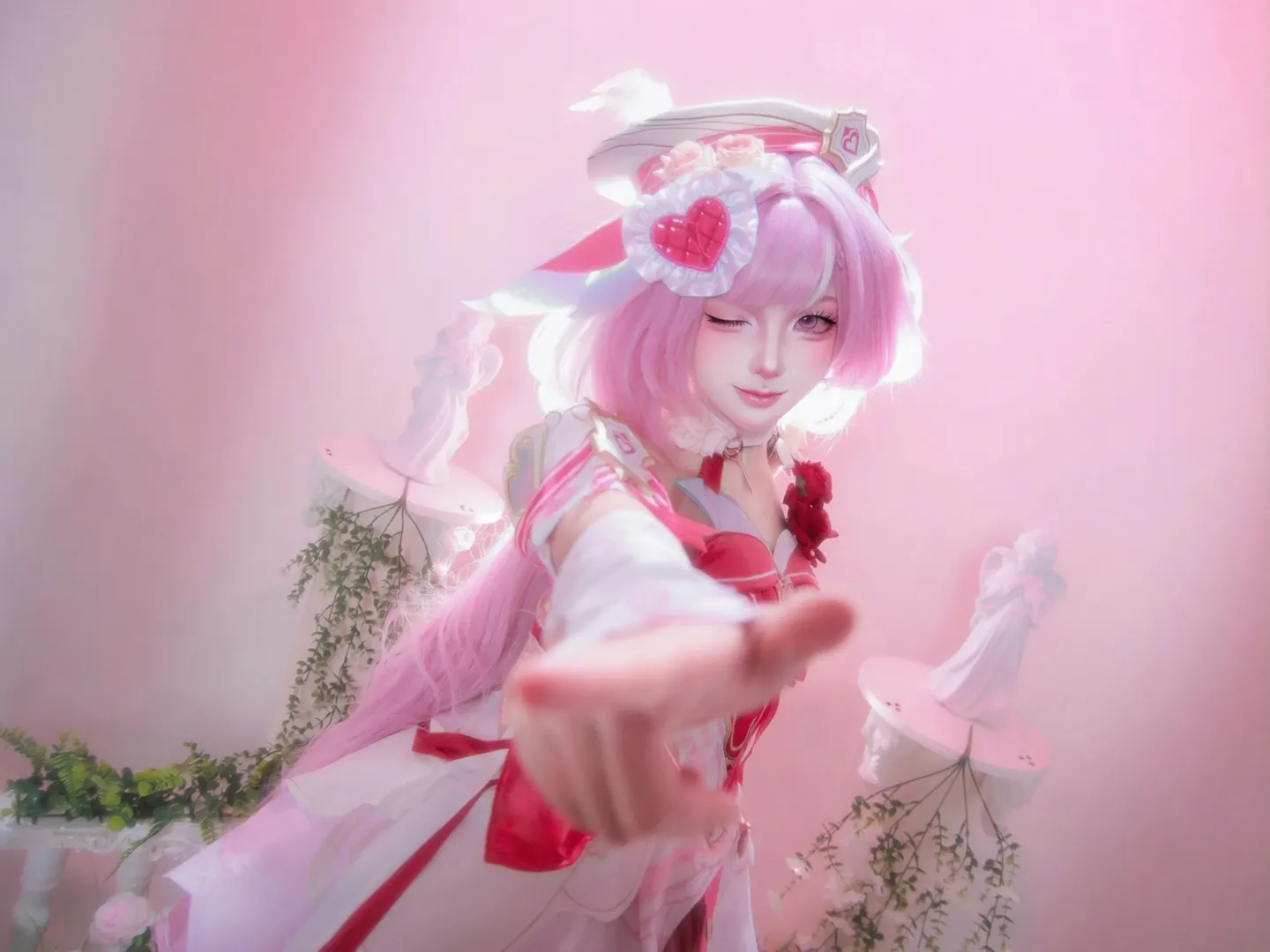 爱莉希雅cos, 崩坏三, 爱愿妖精, 二次元正片, 粉色系角色扮演 - 第1张
