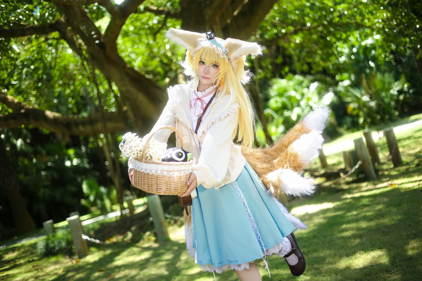 二次元摄影, 明日方舟, 户外cosplay, 铃兰cos, 兽耳少女